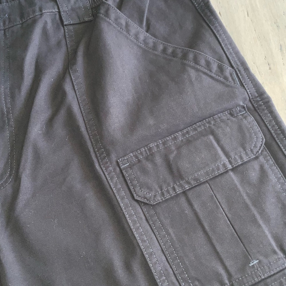 Savane Gray 8” Cargo Hiking Shorts Comfort Waist Tech Pocket Sun Protection 38 - Picture 7 of 11
